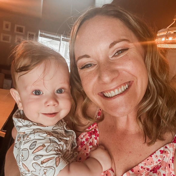 Meet your Posher, Cassidy - Picture 1 of 1